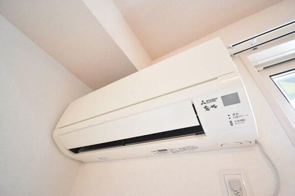 建物設備(備付エアコン（ＬＤＫ）)