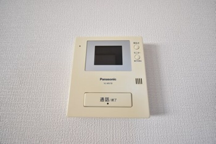 物件内観写真15　(モニター付きインターホン)
