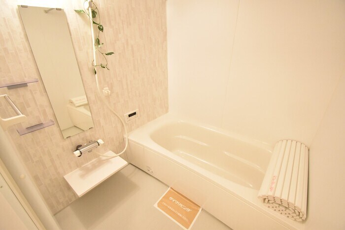 物件内観写真4　(浴室)