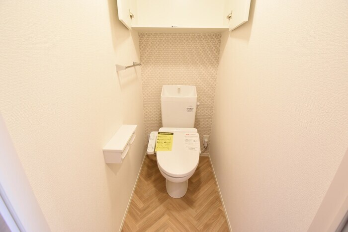 物件内観写真6　(温水洗浄暖房便座)