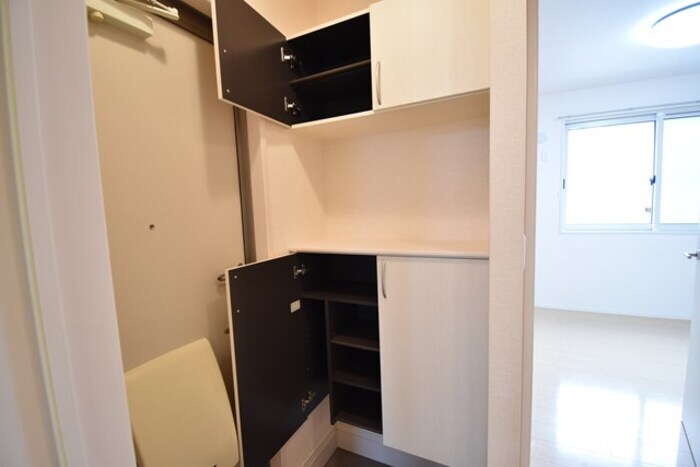 物件内観写真16　(シューズボックス（カウンタータイプ）)