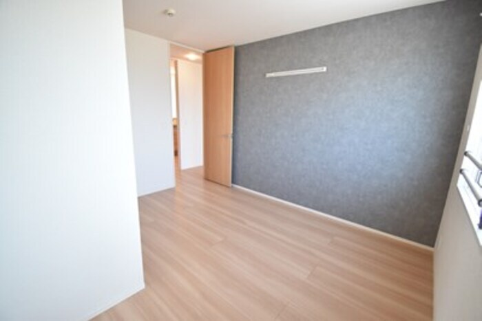 物件内観写真9　(北東洋室６帖)