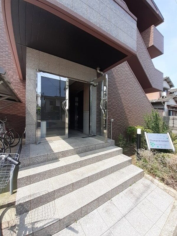 エントランス(エントランス)