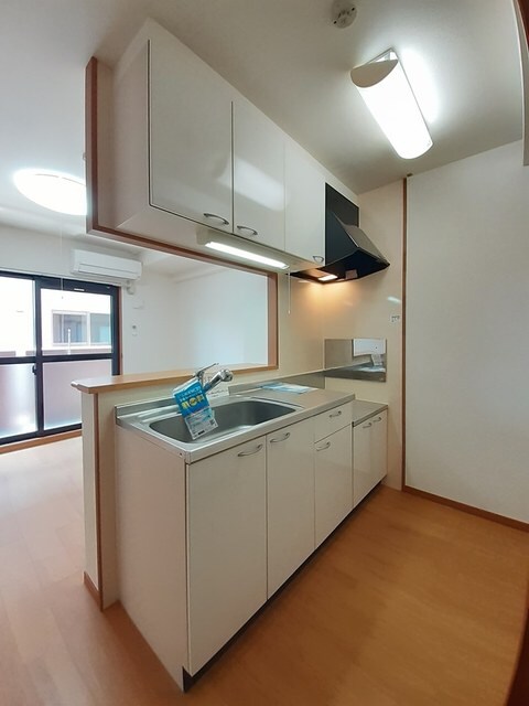 物件内観写真4　(キッチン)