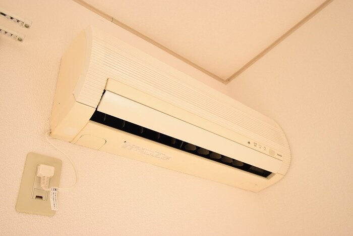 物件内観写真13　(エアコン)
