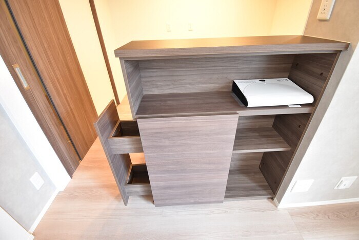 物件内観写真13　(カウンター下棚)