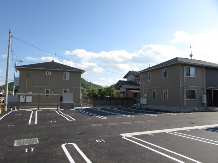 物件外観写真5　(周辺)