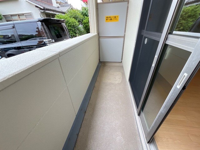 物件内観写真11　(ベランダ)