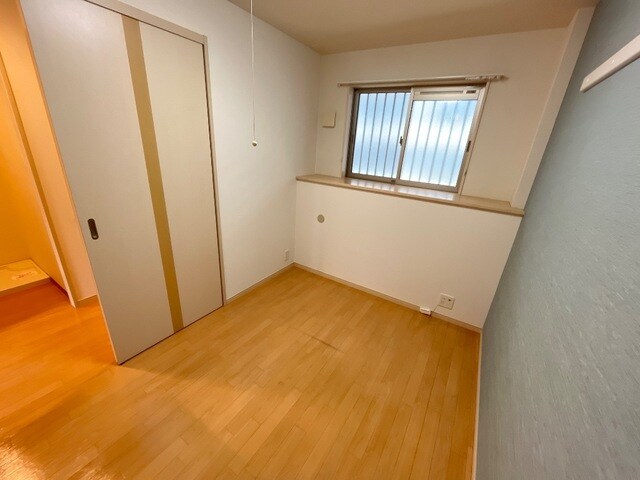 物件内観写真15　(洋室)