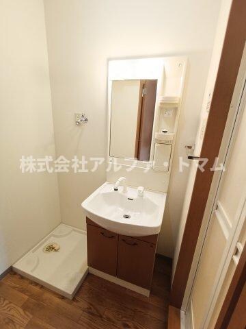 物件内観写真7　(洗髪洗面化粧台)