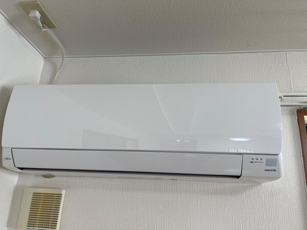 建物設備(エアコン)