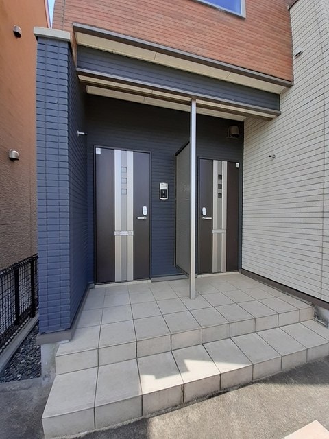 物件外観写真2　(その他共有部分)