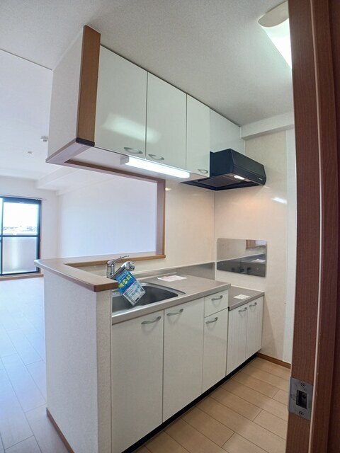 物件内観写真4　(キッチン)