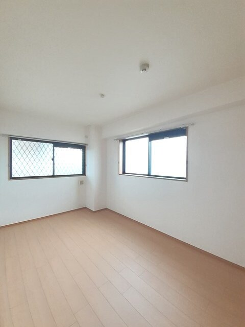 物件内観写真9　(その他部屋・スペース)