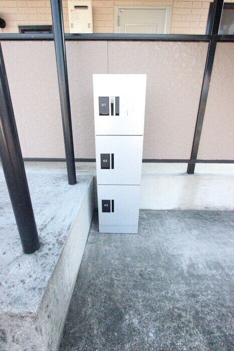 物件内観写真17　(宅配ボックス)