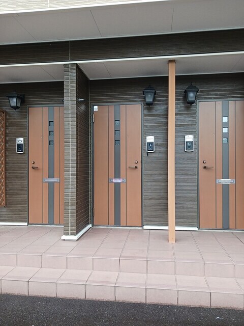 物件外観写真2　(その他共有部分)