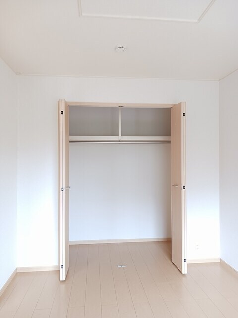 物件内観写真10　(収納)