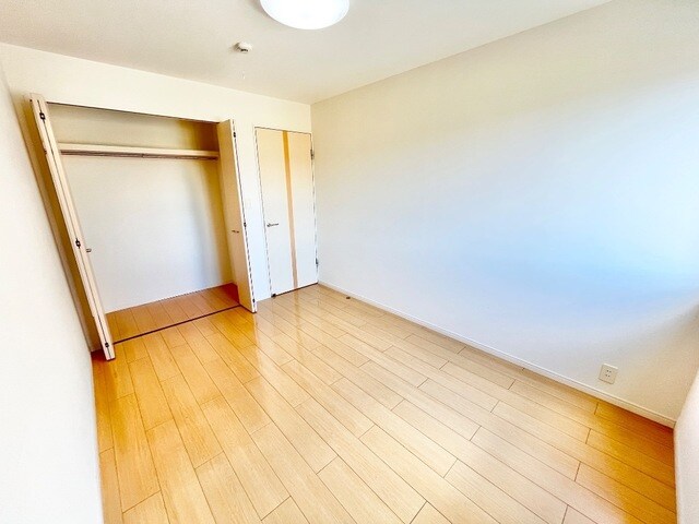 物件内観写真22　(北側洋室)