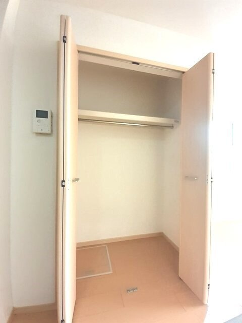 物件内観写真9　(収納)