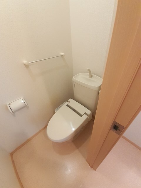 物件内観写真7　(トイレ)