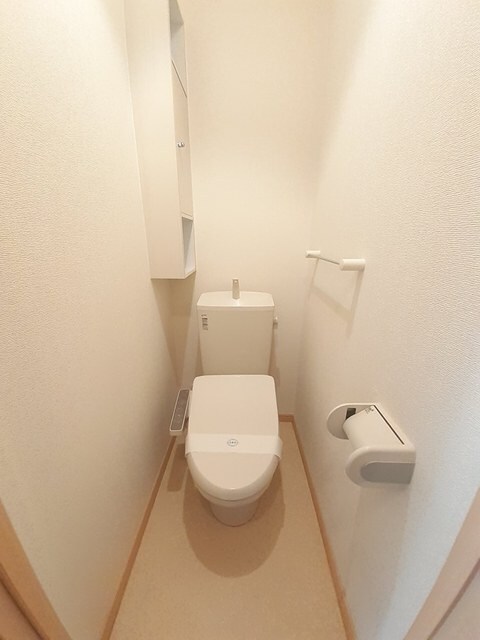 物件内観写真6　(トイレ)