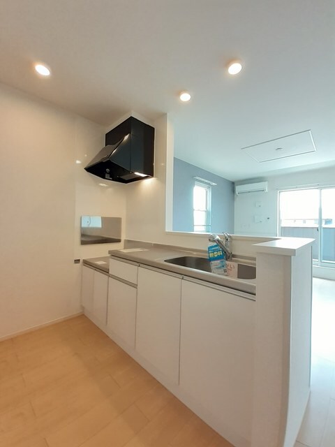 物件内観写真4　(キッチン)