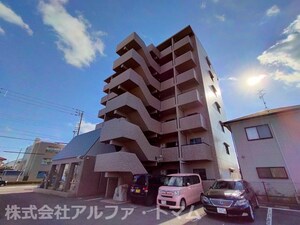 スカール松縄外観写真