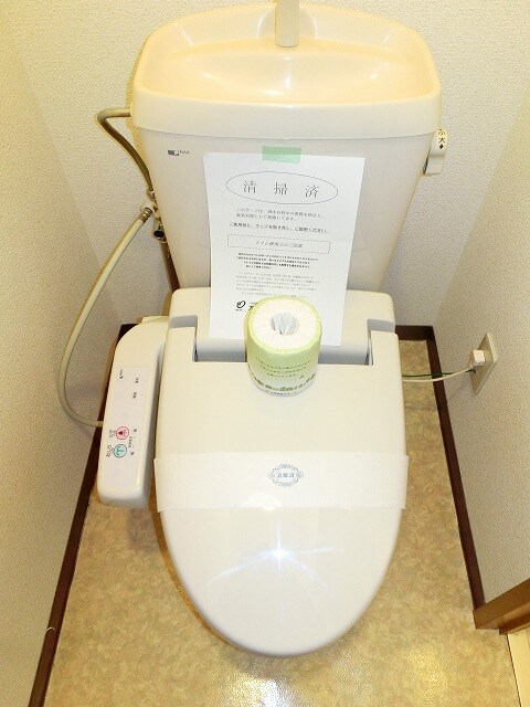 物件内観写真6　(トイレ)