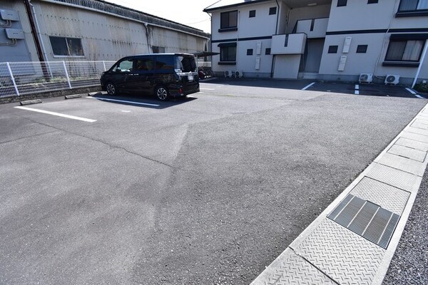 駐車場(駐車場)