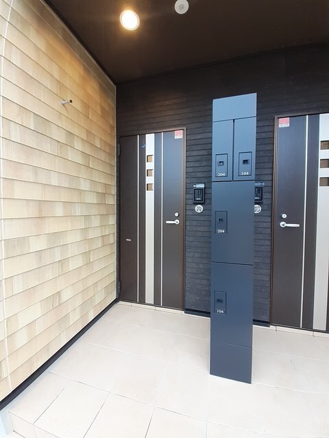 物件外観写真2　(その他共有部分)