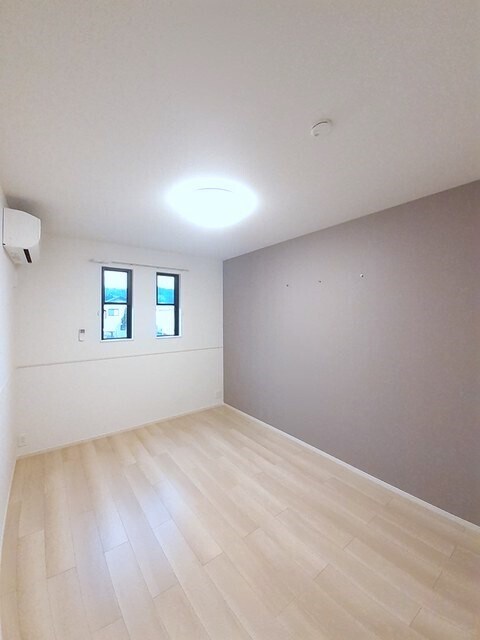 物件内観写真9　(その他部屋・スペース)