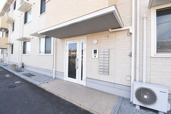 エントランス(エントランス)