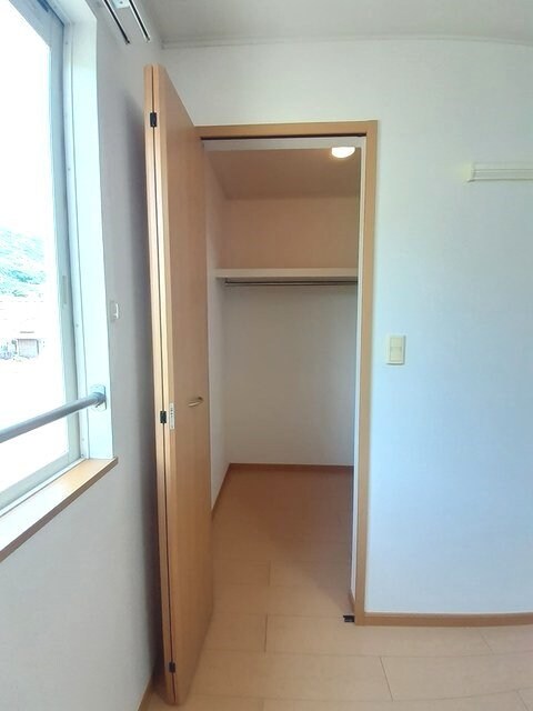 物件内観写真10　(収納)