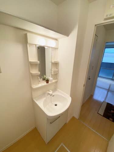 物件内観写真6　(ルミエール松縄 Ｂ棟 B0101号-9)