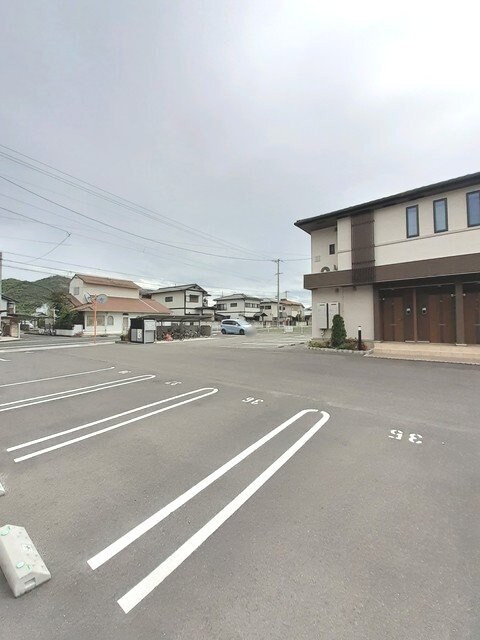 駐車場(駐車場)