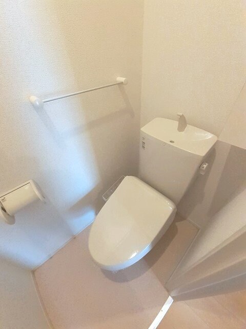 トイレ(トイレ)