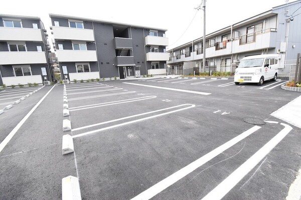 駐車場(駐車場)