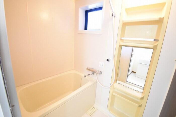 物件内観写真7　(浴室)