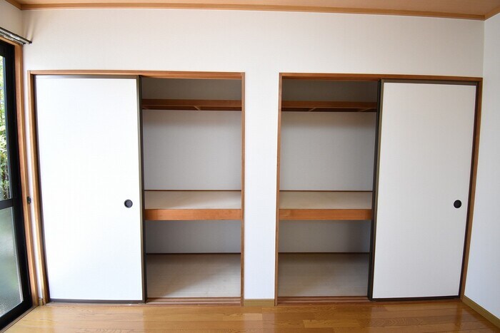 物件内観写真16　(物入)