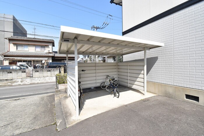 物件内観写真23　(駐輪場)