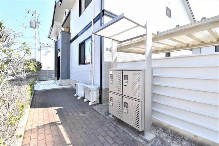 物件内観写真25　(宅配ボックス)