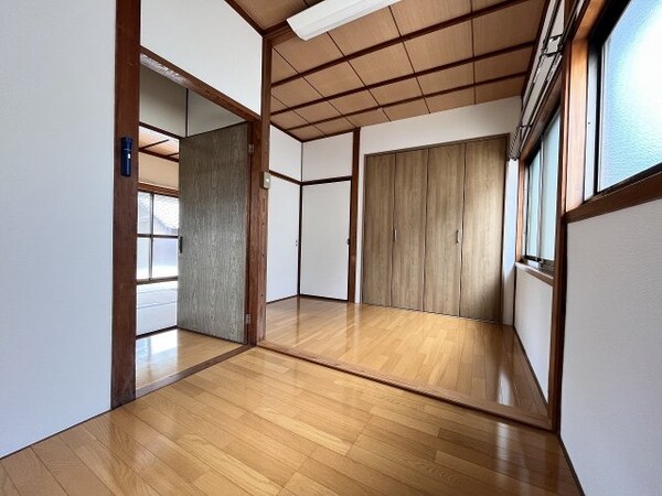 洋室