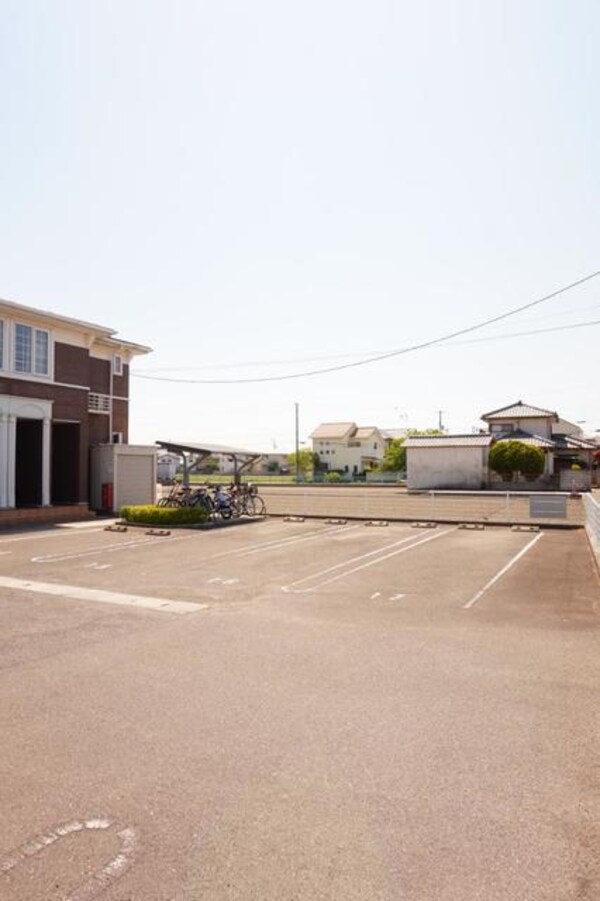 駐車場(駐車場)