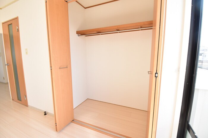 物件内観写真11　(クローゼット)