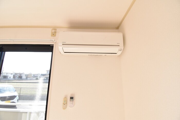 物件内観写真18　(エアコン（LDK）)