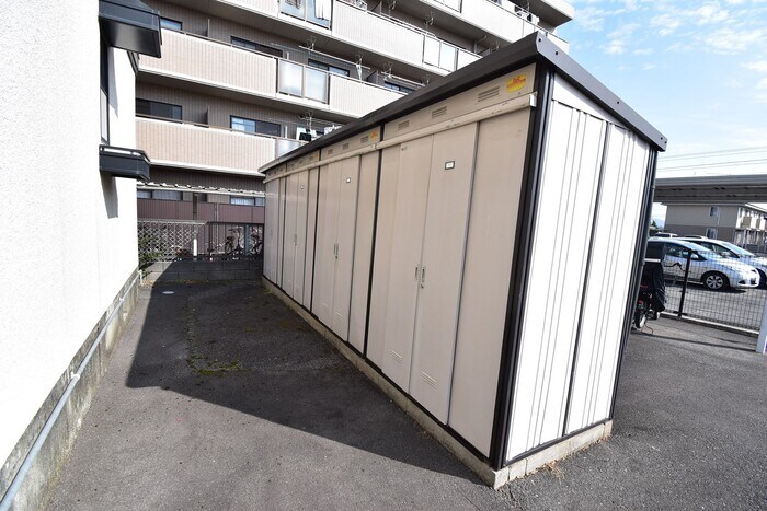 物件内観写真26　(物置)