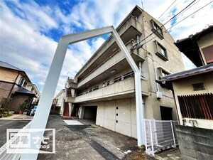 デイジー三条外観写真