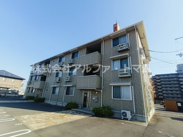 物件外観写真1　(建物外観)