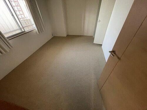 物件内観写真7　(その他部屋・スペース：洋室7.3畳（2025.7退去後）)