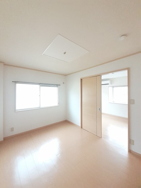 物件内観写真9　(その他部屋・スペース)